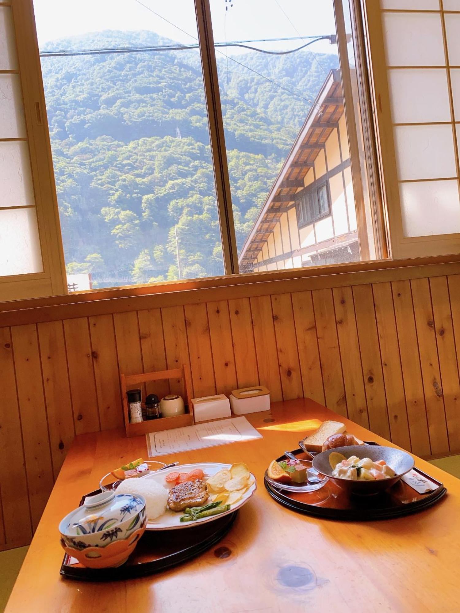 Hotel Hakuunsou Takayama  Zewnętrze zdjęcie