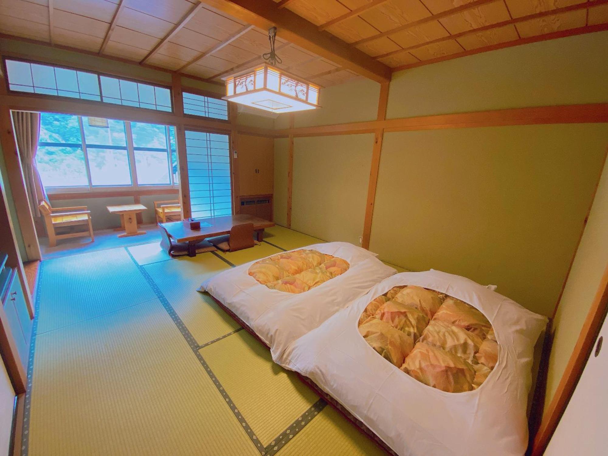 Hotel Hakuunsou Takayama  Zewnętrze zdjęcie